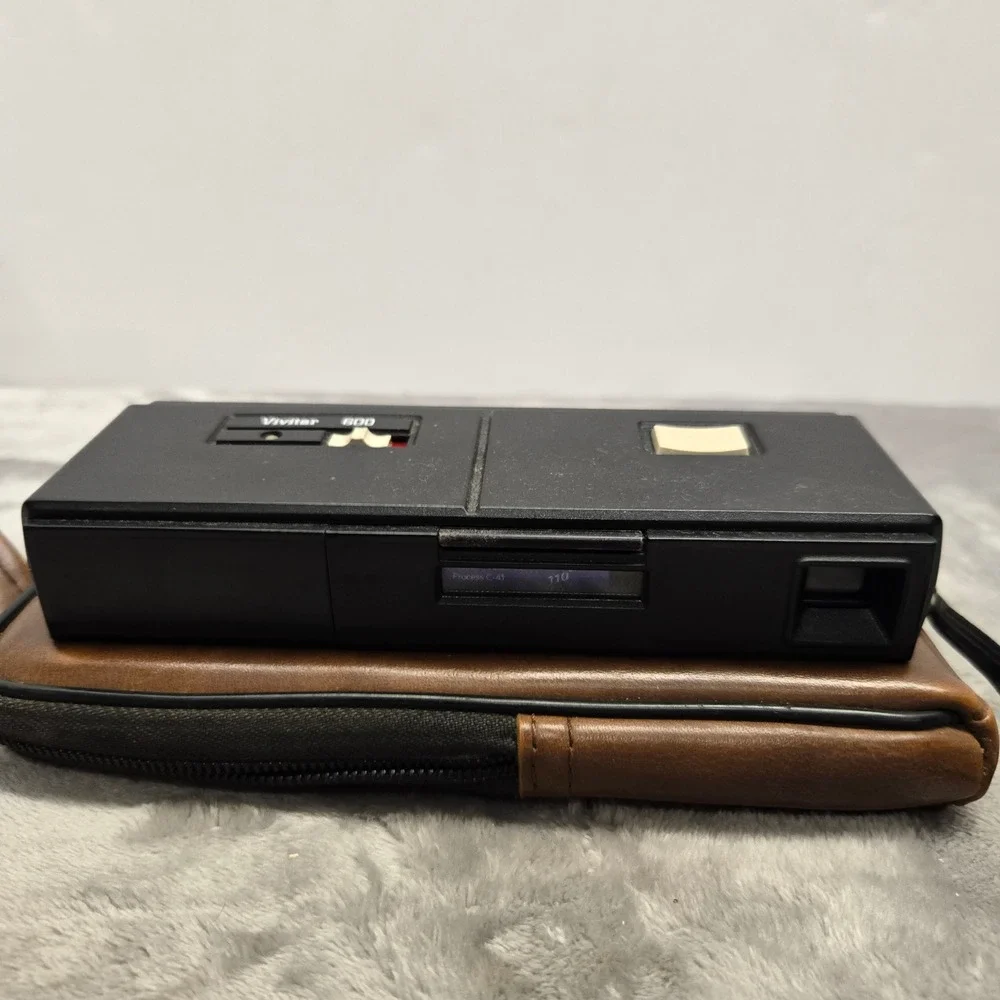 Vivitar 600 Pocket Camera 110 Film Vintage Point and Shoot with Flash Parts Only